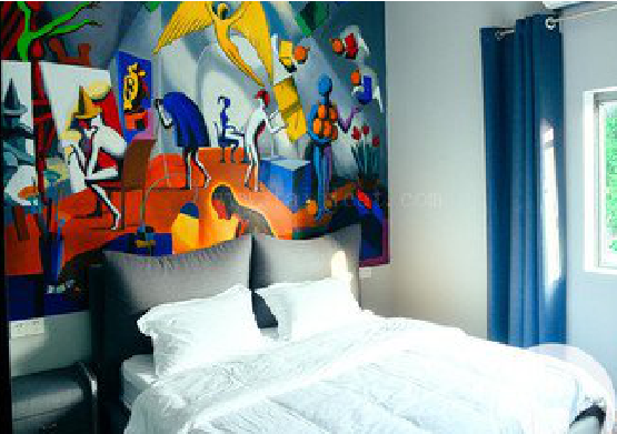  临颍对于酒店的墙体彩绘而言更注重哪些方面？