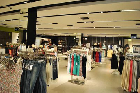  临颍商场里的店面怎么装修？